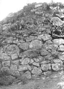 wall of Akalan
